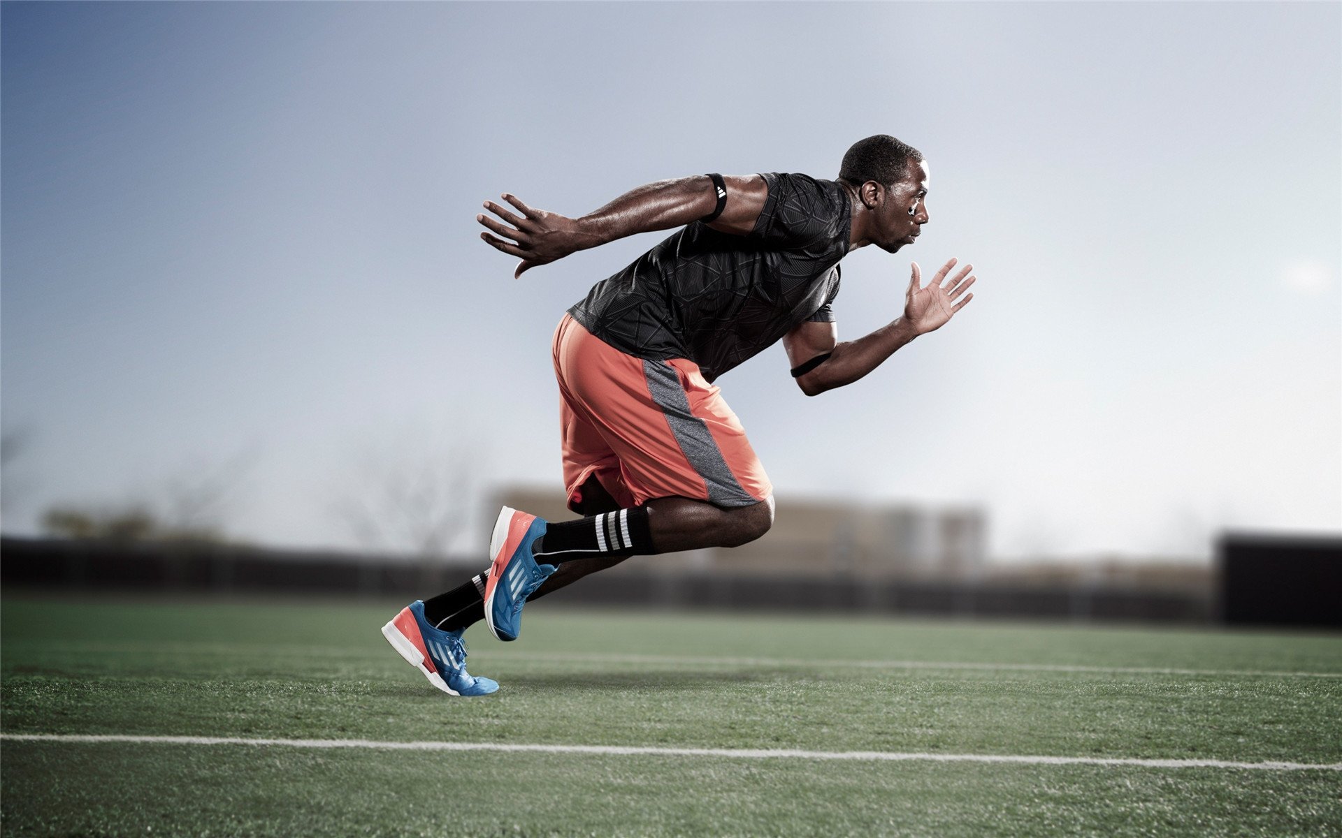 中立B女队初亮相，整体配速结构趋稳，中立球队